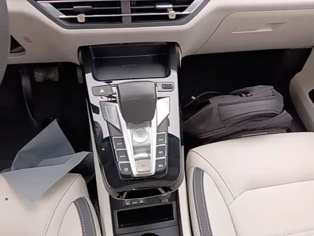BYD Yuan Pro — Фото автомобиля 13