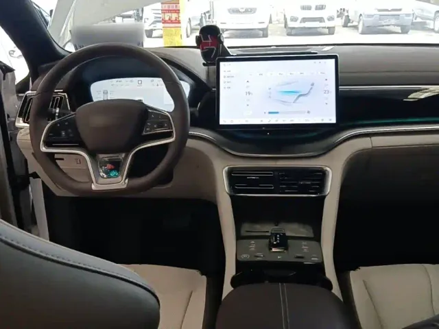 BYD Song PLUS — Фото автомобиля 9
