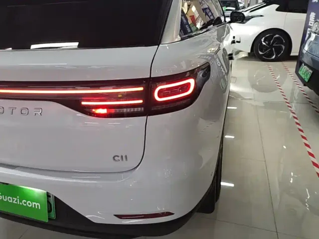 Leapmotor C11 — Фото автомобиля 7