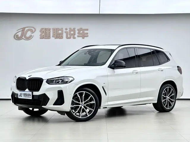 Фотография автомобиля — BMW X3