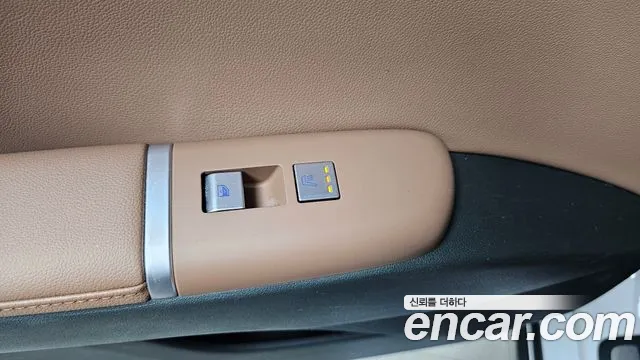 Hyundai Grandeur GN7 — Фото автомобиля 29