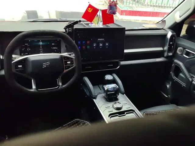 Jetour T2 — Фото автомобиля 12