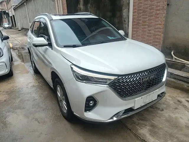 Haval M6 — Фото автомобиля 3