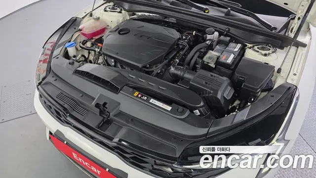 Kia K5 Новый K5 3 поколение 2.0 LPi(Для проката) — Фото автомобиля 6