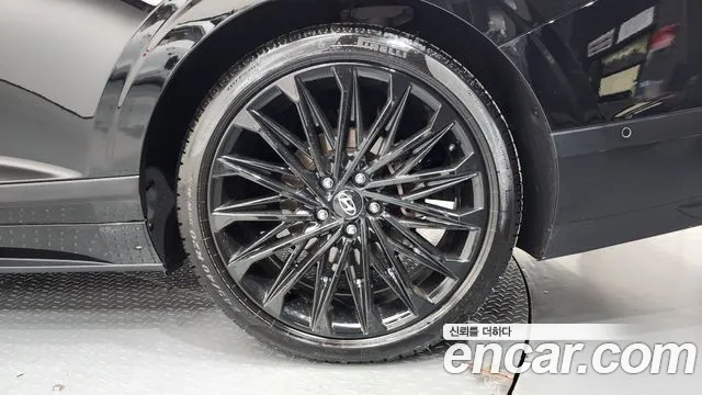 Hyundai Grandeur GN7 — Фото автомобиля 6