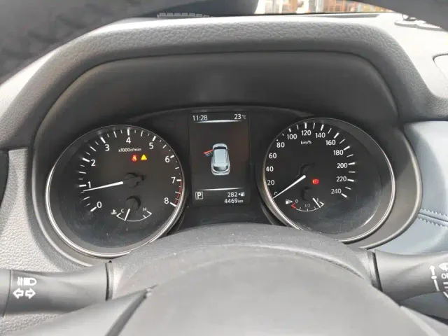 Nissan Qashqai — Фото автомобиля 12
