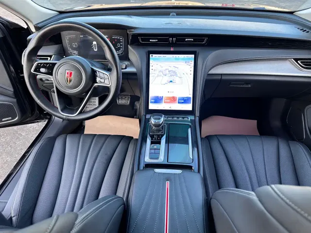 Hongqi H5 — Фото автомобиля 5