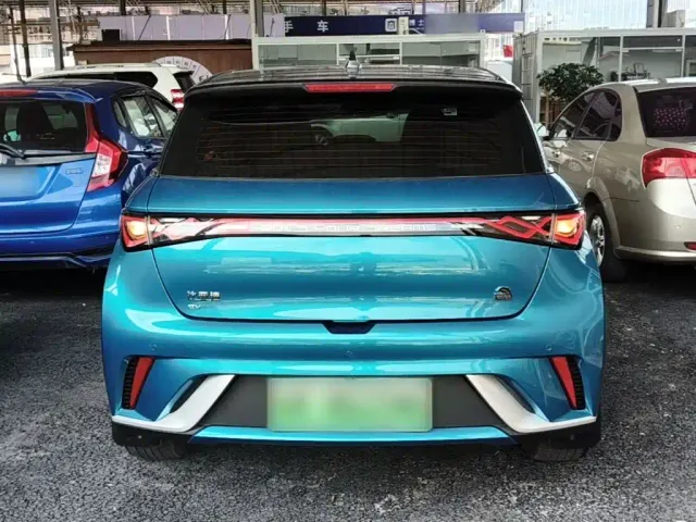 BYD Dolphin — Фото автомобиля 5