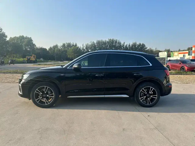 Audi Q5L — Фото автомобиля 7