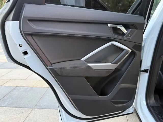 Audi Q3 — Фото автомобиля 20