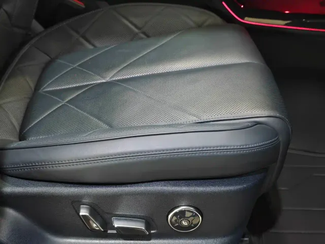 BYD FangChengBao Leopard 5 — Фото автомобиля 20