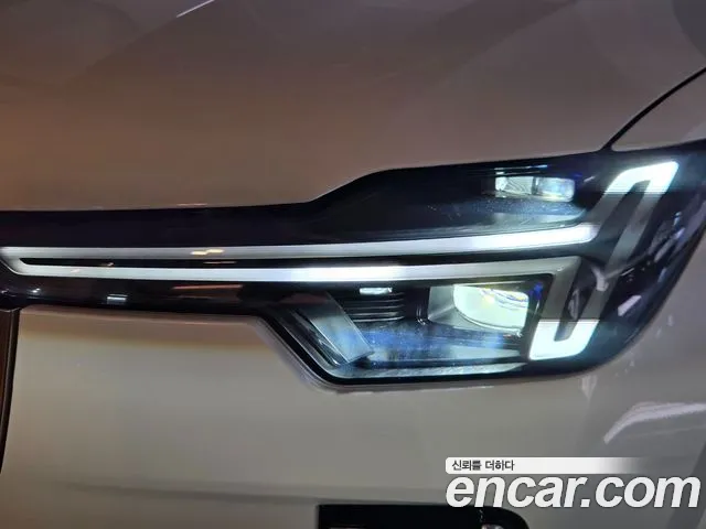 Volvo XC90 — Фото автомобиля 17