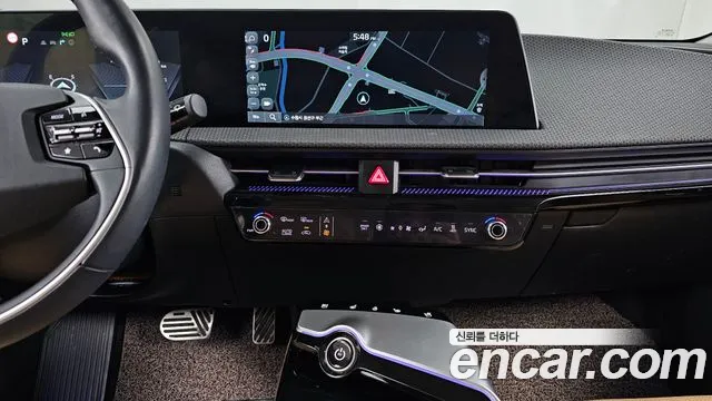 Kia EV6 — Фото автомобиля 15