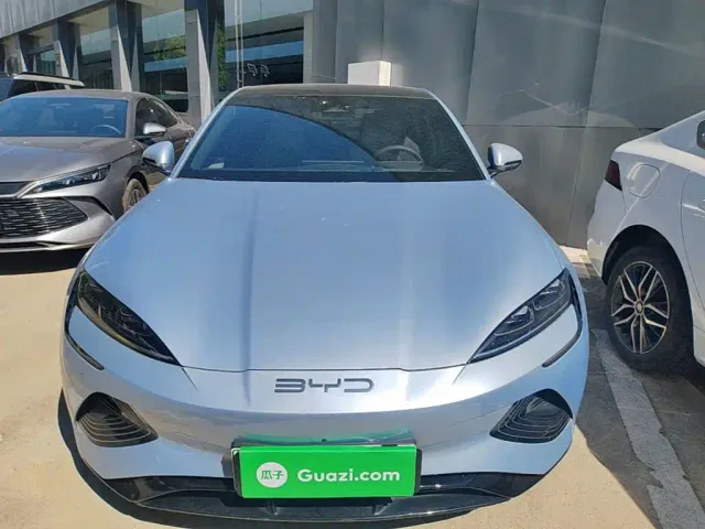 BYD Seal — Фото автомобиля 2