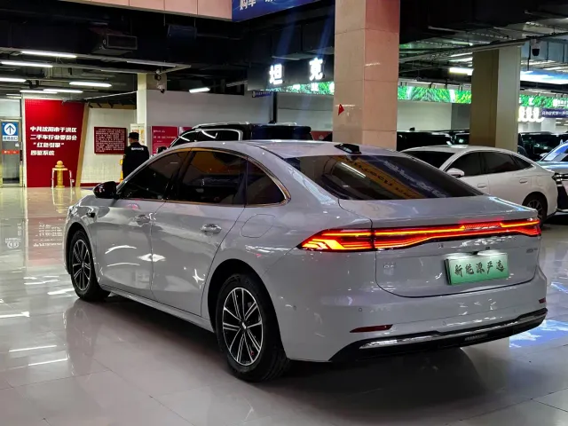 Geely Galaxy A7 — Фото автомобиля 6