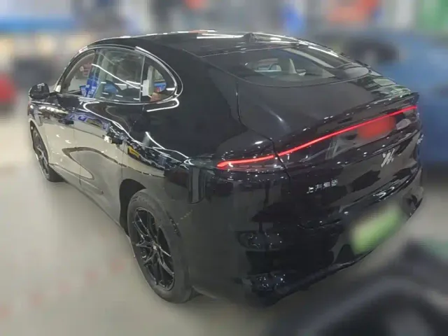 IM Motors LS6 — Фото автомобиля 6