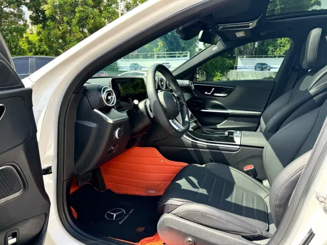 Mercedes-Benz C-Class — Фото автомобиля 7