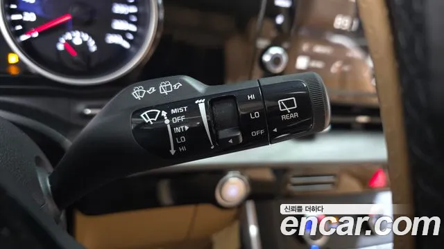 Kia Canival Carnival 4 поколение Бензин 9 мест Prestige — Фото автомобиля 26