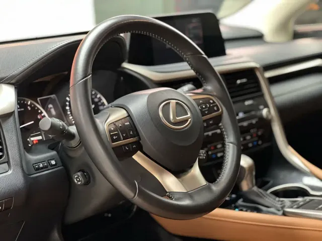 Lexus RX — Фото автомобиля 7