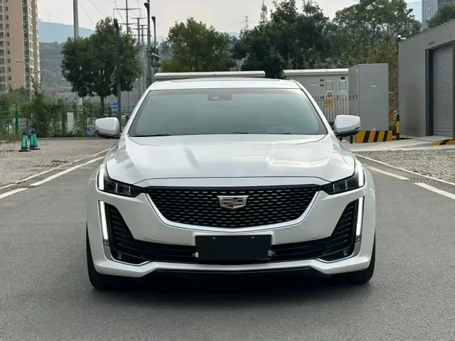 Cadillac CT5 — Фото автомобиля 2