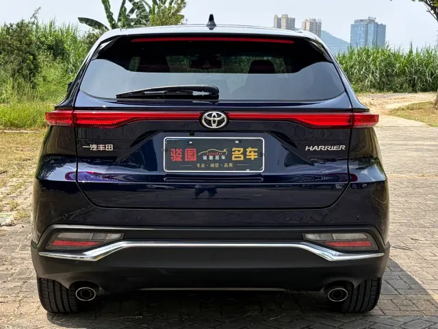 Toyota Harrier — Фото автомобиля 5