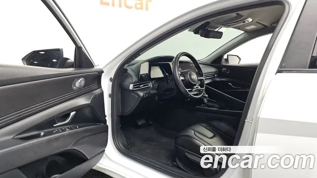 Hyundai Avante — Фото автомобиля 15