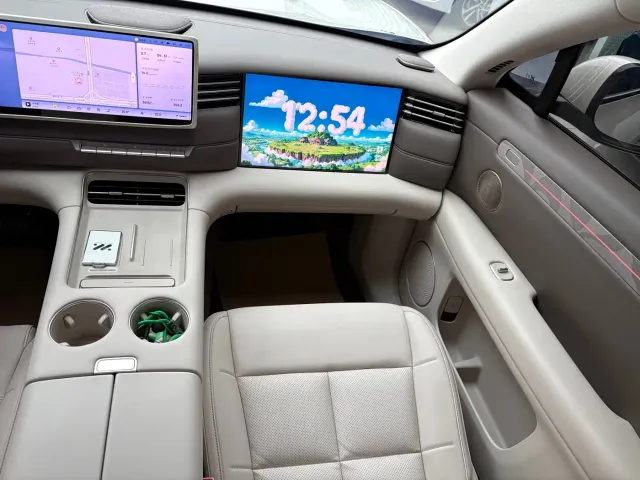 IM Motors LS6 — Фото автомобиля 15