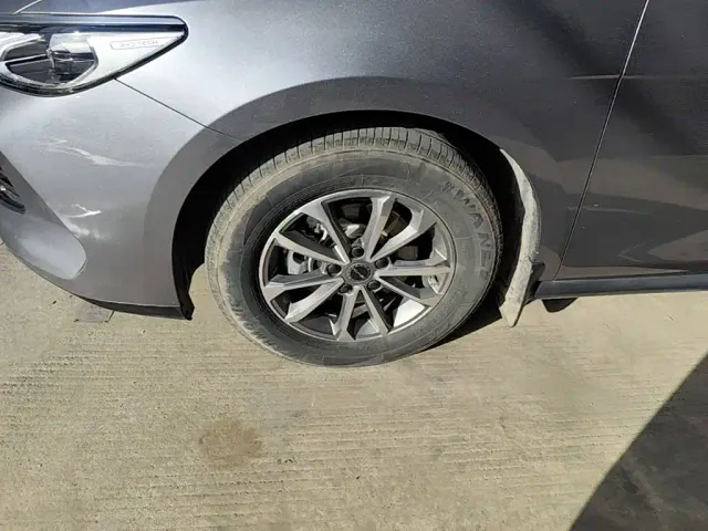 BYD Qin PLUS — Фото автомобиля 22