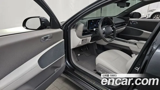 Hyundai Ioniq 6 — Фото автомобиля 10