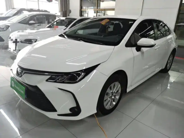 Фотография автомобиля — Toyota Corolla