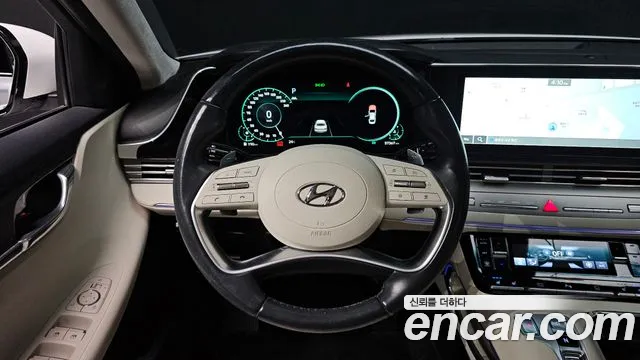 Hyundai Grandeur New — Фото автомобиля 12