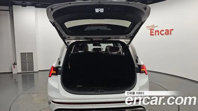 Hyundai Santa Fe Santa Fe (New) — Фото автомобиля 26