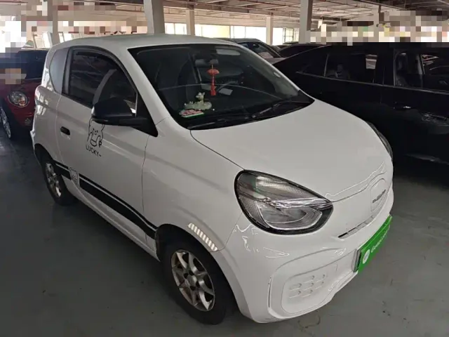 Roewe Clever — Фото автомобиля 3