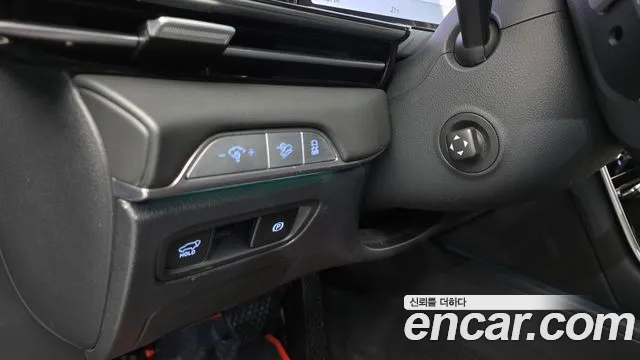 Genesis GV80 — Фото автомобиля 30