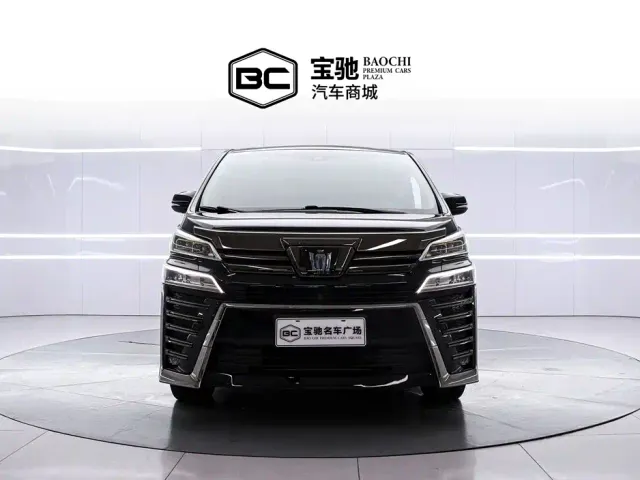Toyota Vellfire — Фото автомобиля 2