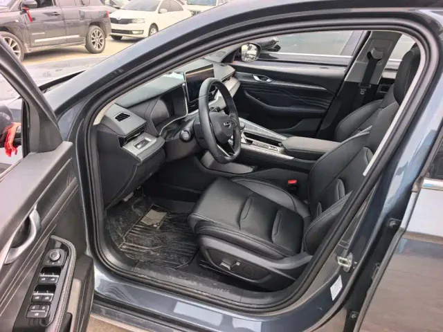 Geely Xingrui — Фото автомобиля 7