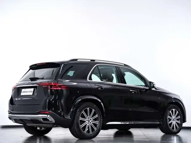 Mercedes-Benz GLE-Class — Фото автомобиля 6