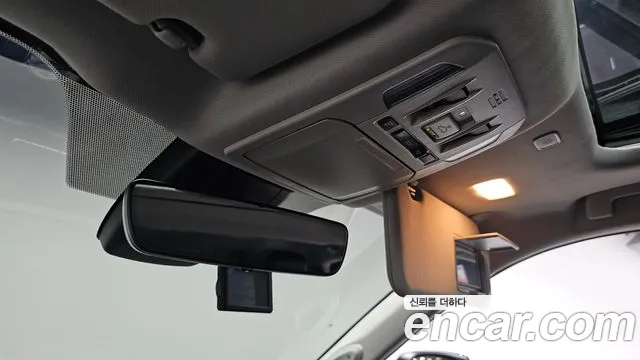 Toyota Highlander — Фото автомобиля 24