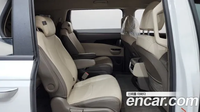 Kia Canival Carnival 4 поколение Дизель 9 мест Prestige — Фото автомобиля 12