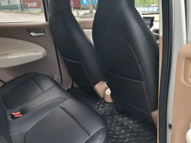 Wuling Hongguang Mini EV — Фото автомобиля 5