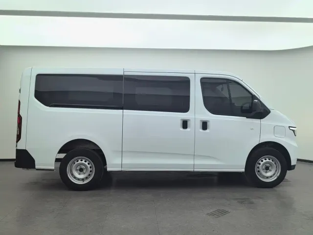 JMC E-Fushun — Фото автомобиля 10