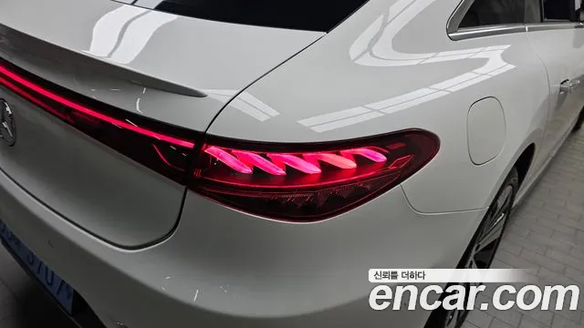 Mercedes-Benz EQS — Фото автомобиля 23