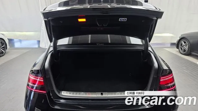 Genesis G90 RS4 — Фото автомобиля 26