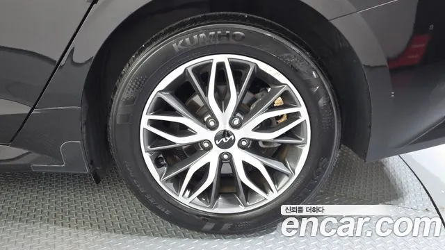 Kia K5 Generation 3 — Фото автомобиля 6
