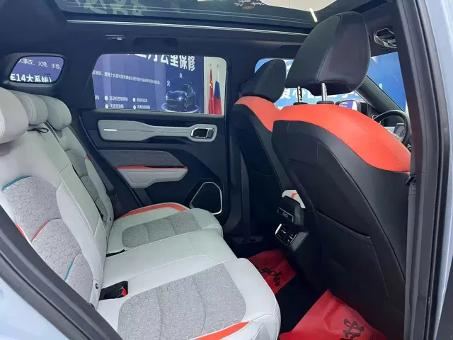 Geely ICON — Фото автомобиля 4