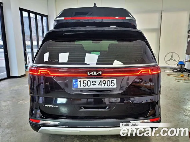 Kia Canival Carnival 4 поколение Дизель 7 мест Hi-Limousine — Фото автомобиля 4