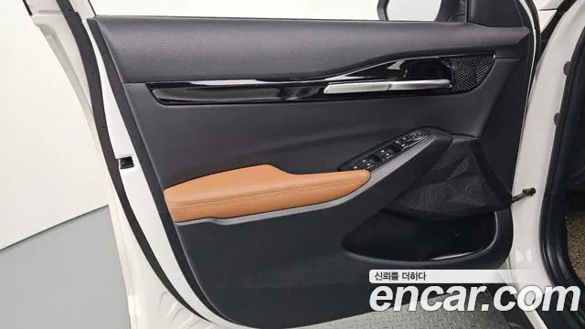 Kia Seltos — Фото автомобиля 13