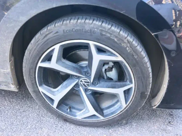 Volkswagen Passat — Фото автомобиля 6