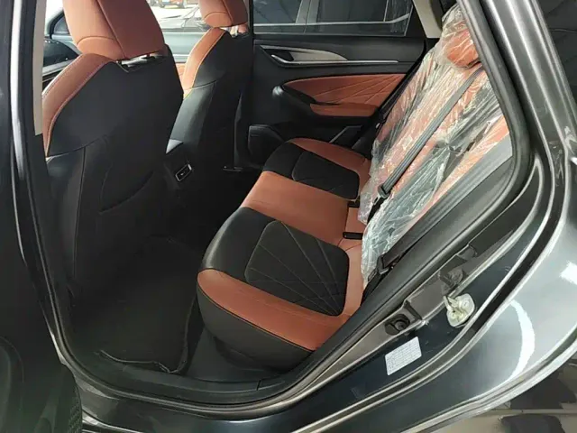 Changan Eado — Фото автомобиля 16