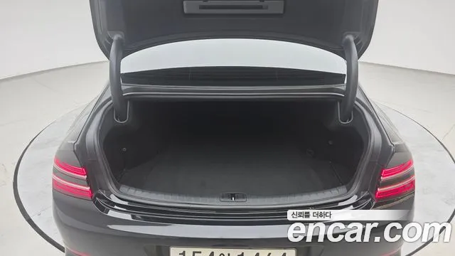 Genesis G80 RG3 — Фото автомобиля 20